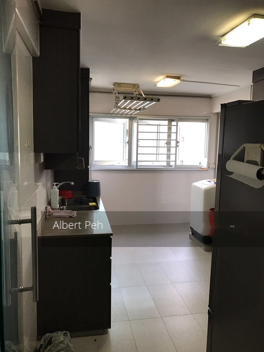 Blk 228 Bukit Batok Central (Bukit Batok), HDB 3 Rooms #130602562